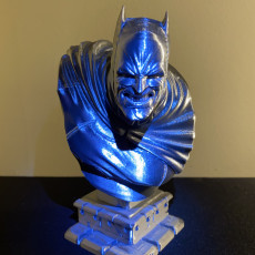 Picture of print of The Dark Knight bust Cet objet imprimé a été téléchargé par Omer