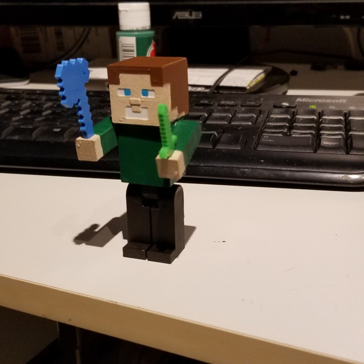 Minecraft Steve with built-in joint