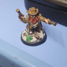 Picture of print of Gunslinger dwarf This print has been uploaded by Enrique Cortina
