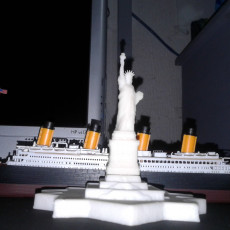 Picture of print of Statue Of Liberty (with Base) - 1:1000 / 1:700 This print has been uploaded by Sebastián Bradley