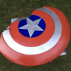 Picture of print of Broken Captain America Shield This print has been uploaded by Banaan