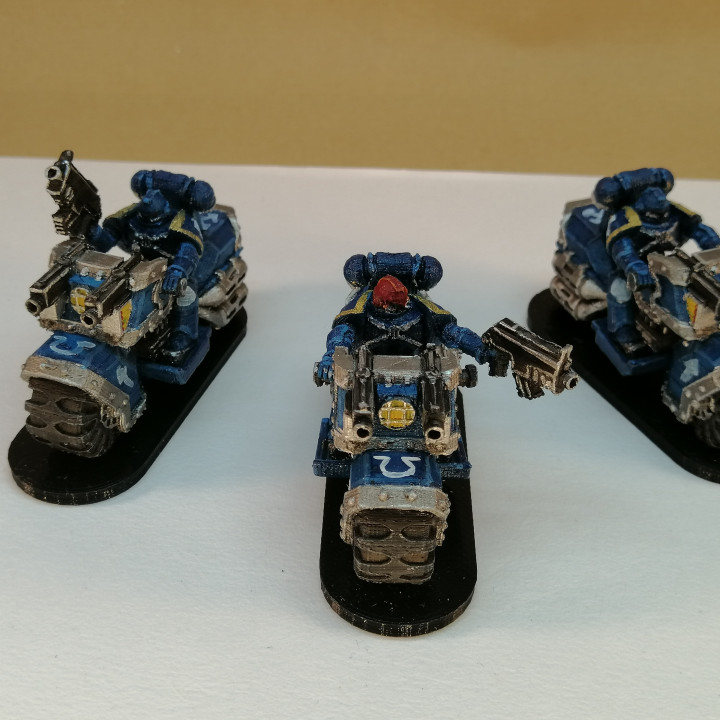 Space marine bike squad miniature
