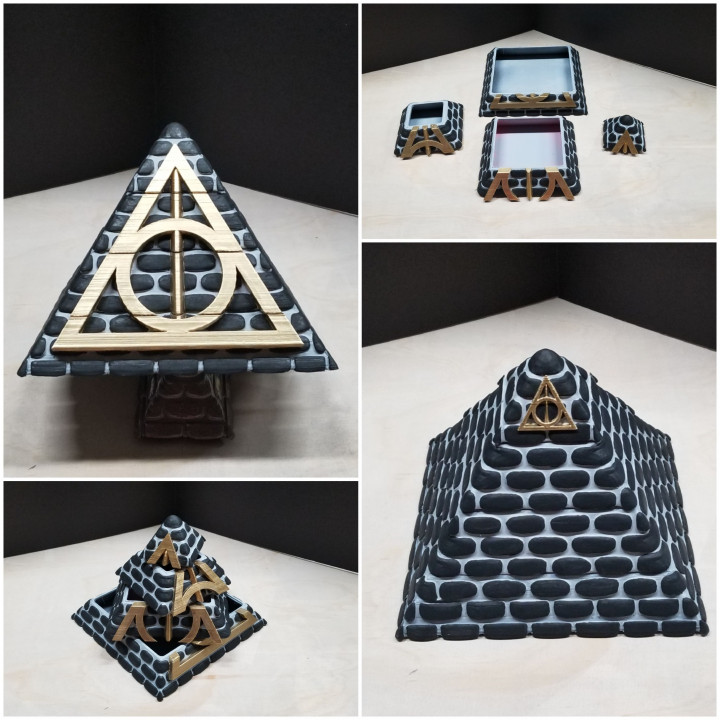 Harry Potter Pyramid with a Chamber of Secrets