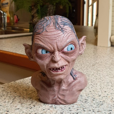 Picture of print of Golum bust, from Lord Of The Rings This print has been uploaded by Adam Seaton 