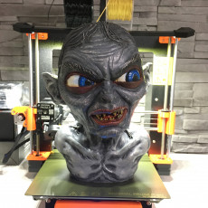 Picture of print of Golum bust, from Lord Of The Rings This print has been uploaded by Vítěnzí Sikora