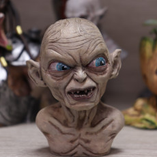 Picture of print of Golum bust, from Lord Of The Rings This print has been uploaded by The Machine Bros