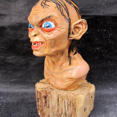 Picture of print of Golum bust, from Lord Of The Rings This print has been uploaded by Loic Riou