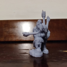 Picture of print of Dwarf "Bardzerker" - Dwarvern Bard with Flaming Bagpipes (32mm scale miniature) This print has been uploaded by Alb
