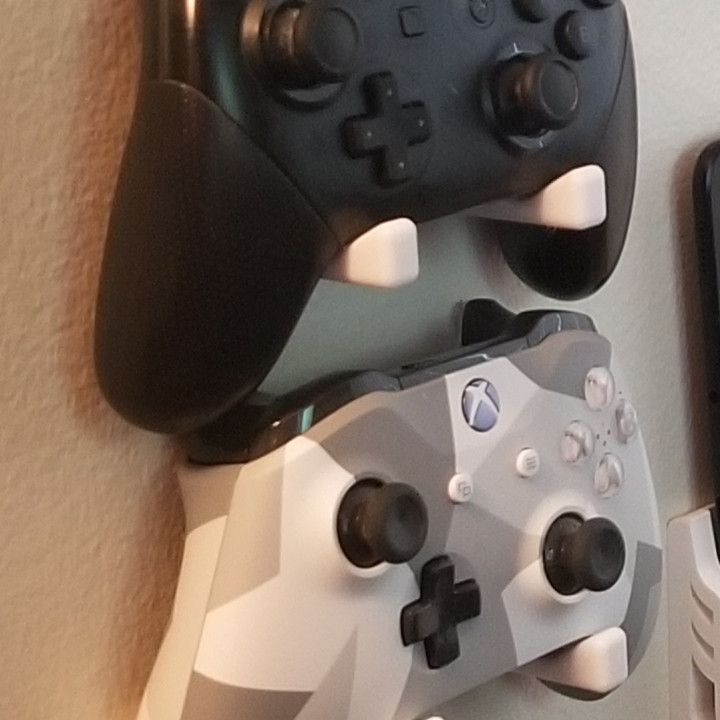 Controller Mount (Switch/Xbox/PS4/+) - No supports/one piece