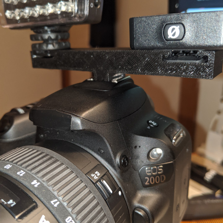 Simple Dual Camera Hot-shoe mountable extension