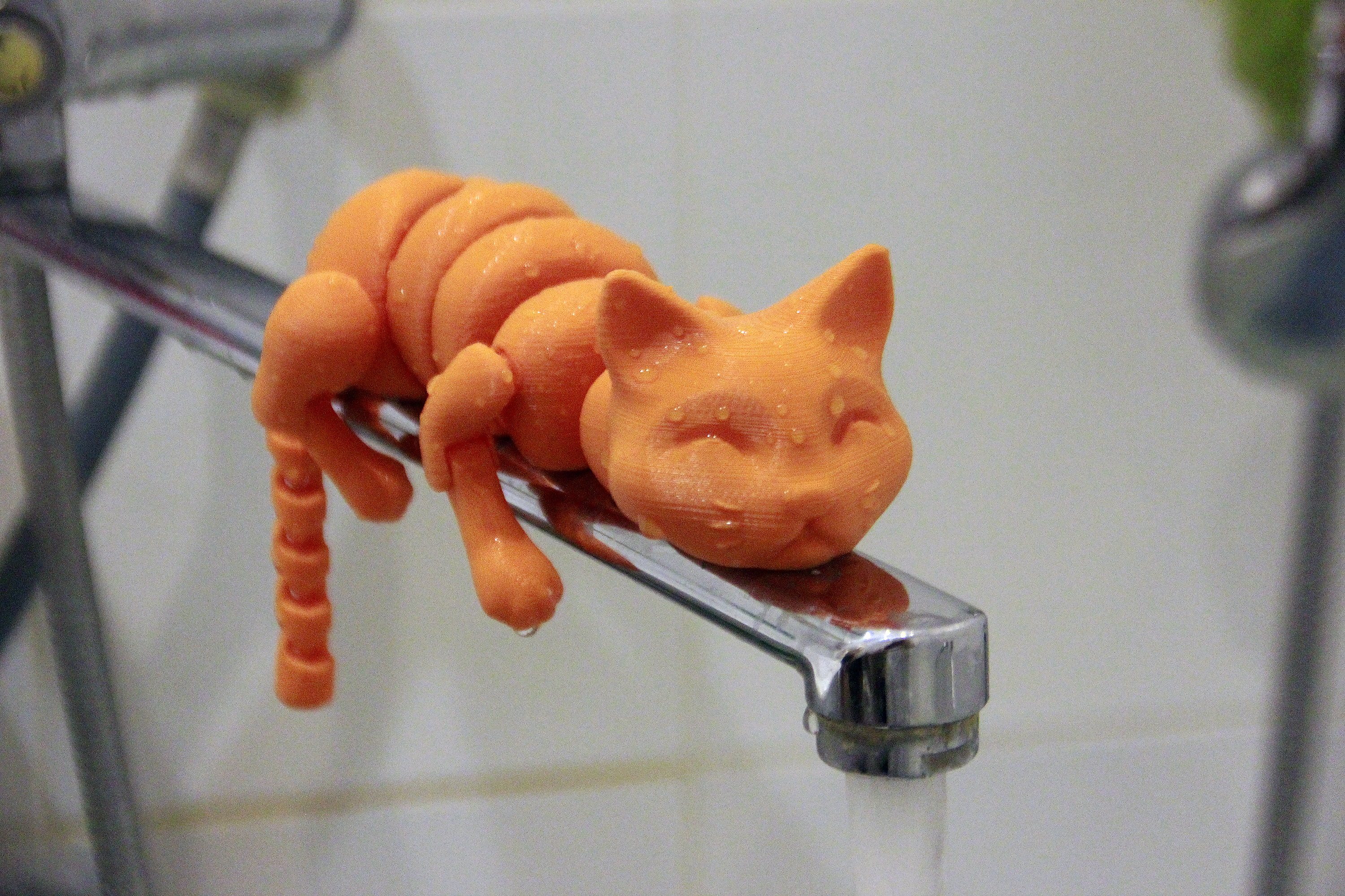  3D  Printable Lazy  Cat  by McGybeer