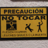 Dont touch sign (spanish) print image