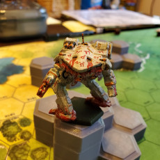 Picture of print of KGC-010 King Crab for Battletech