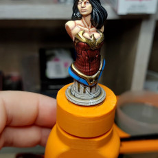Picture of print of Wonder Woman bust This print has been uploaded by Alex Man
