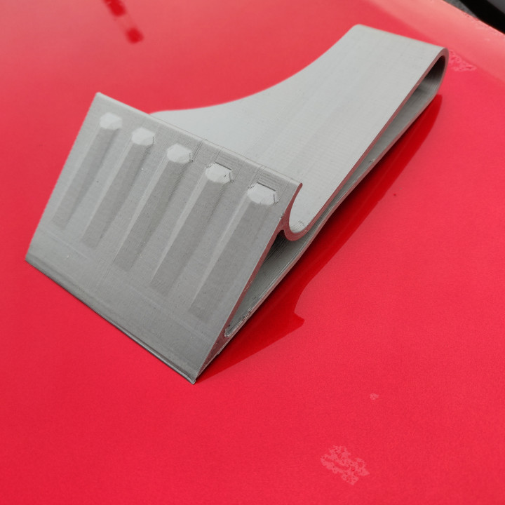 3D Printable Window Ice Scraper by Mentum