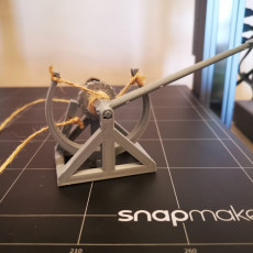 Picture of print of 3D-printable Davinci catapult gift card