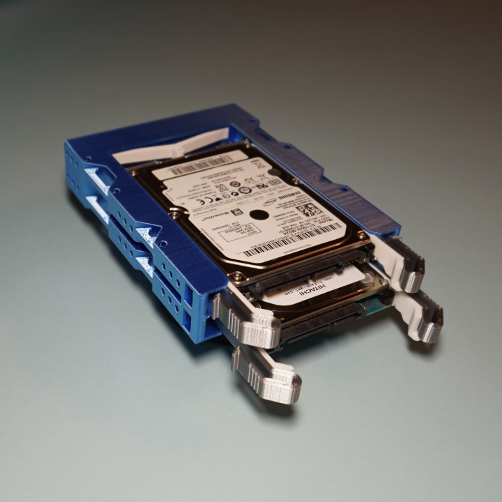 3d Printable Dual 2 5 Drive To 3 5 Bay Adapter By 3dwebe