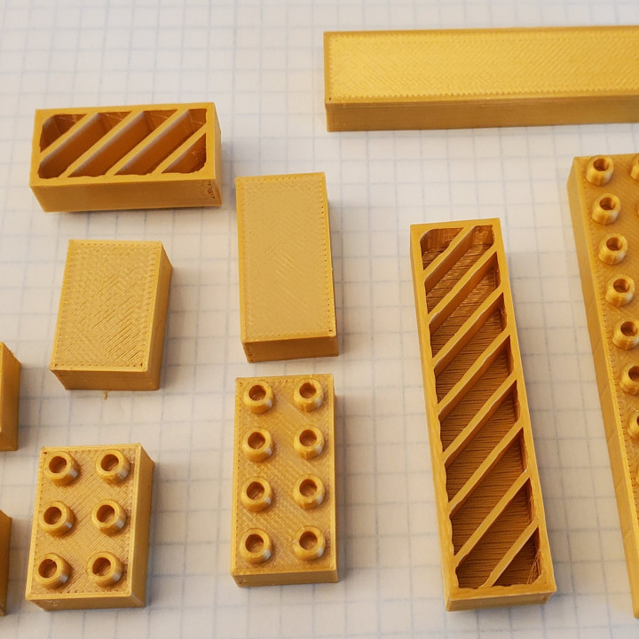 Montini building bricks Two Pip Set (Lego Compatible)