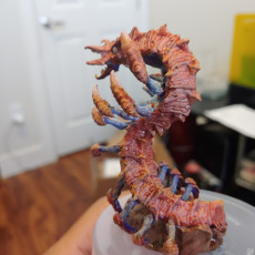 Picture of print of Remorhaz-Worm/centipede monster (large size)