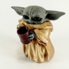 Picture of print of Baby Yoda Holding Beer Mug (Multimaterial)