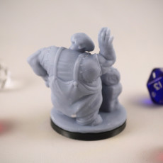 Picture of print of Dwarven Chef Miniature - pre-supported