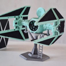 Picture of print of TIE Interceptor This print has been uploaded by Guilherme