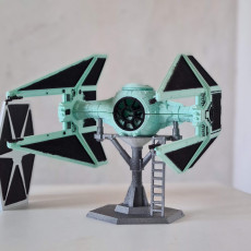 Picture of print of TIE Interceptor This print has been uploaded by Guilherme