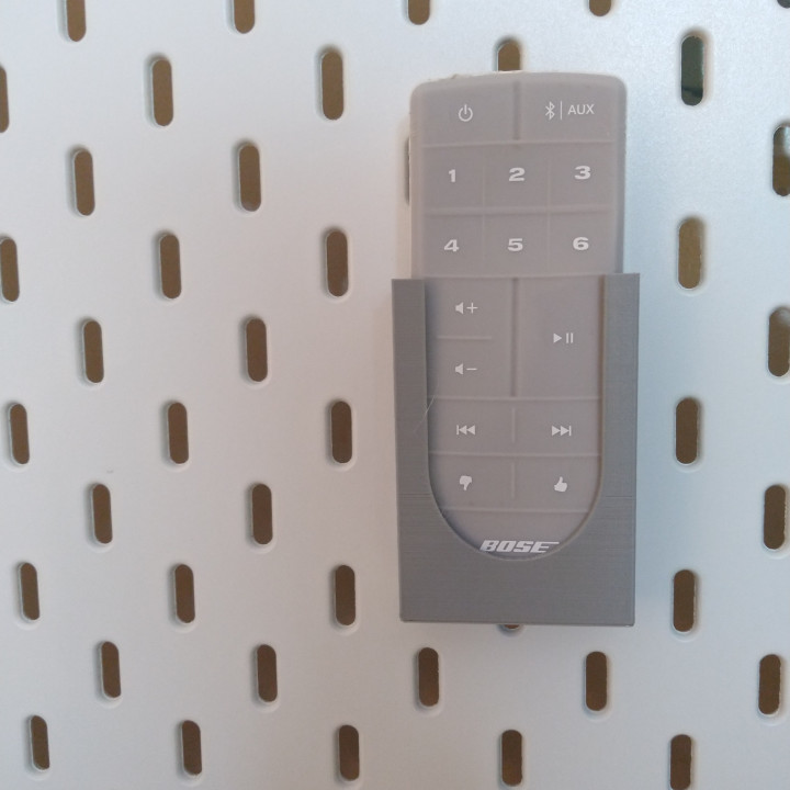 Skadis - Bose remote control holder
