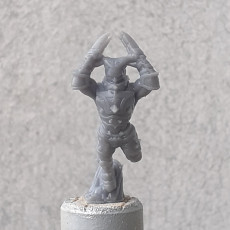 Picture of print of 013 human blitzer Fantasy Football 32mm