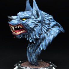 Picture of print of Werewolf bust pre-supported