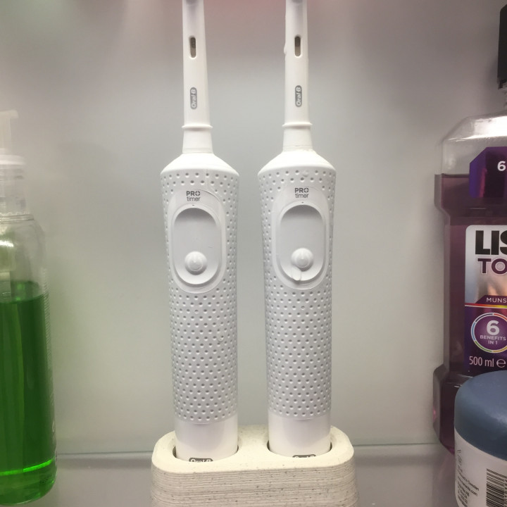Oral B Toothbrush holder / Organizer