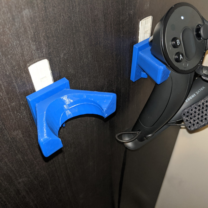 Valve Index Controller wall mount using Command Hooks w/USB holder