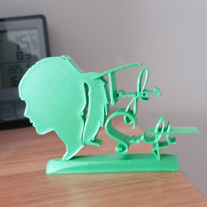 STL file Lover - Taylor Swift CD Stand 💽・Template to download and 3D  print・Cults