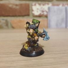 Picture of print of Dwarven Oathbreakers (presupported)